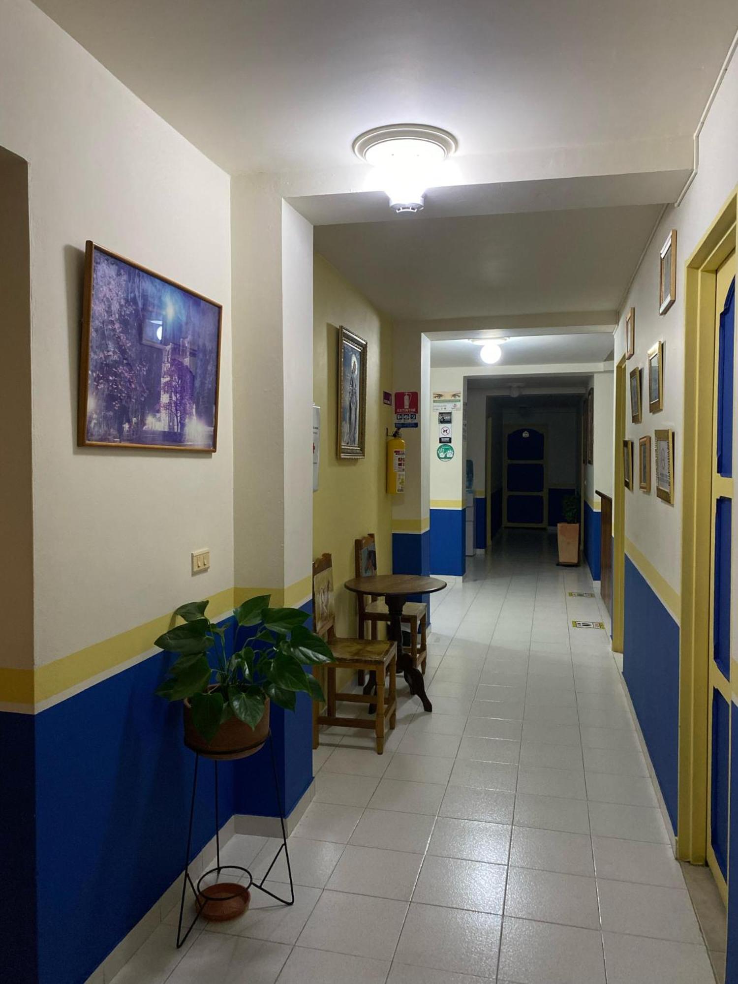 Hotel Dorado Jardin Exterior photo