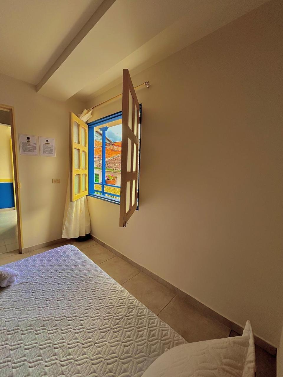 Hotel Dorado Jardin Exterior photo